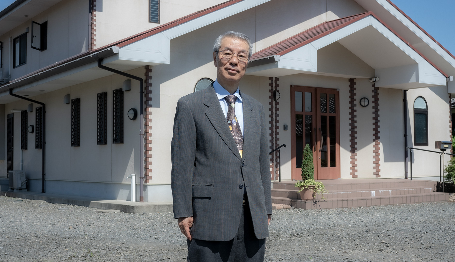 【画像】きょうかいのまえにたつみなとざきまさごさん